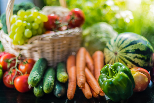 Dieta bogata w owoce i warzywa obniża ciśnienie i chroni nerki